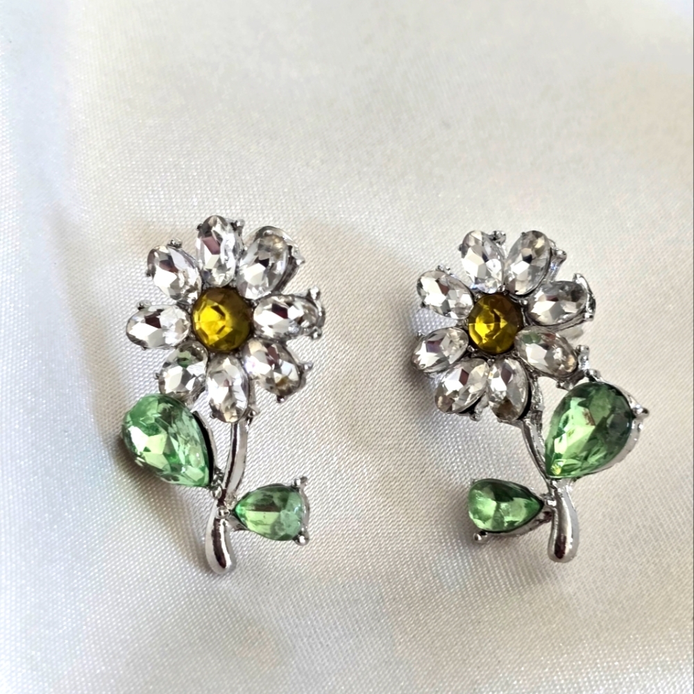 Crystal Silver Tone Daisy Earrings